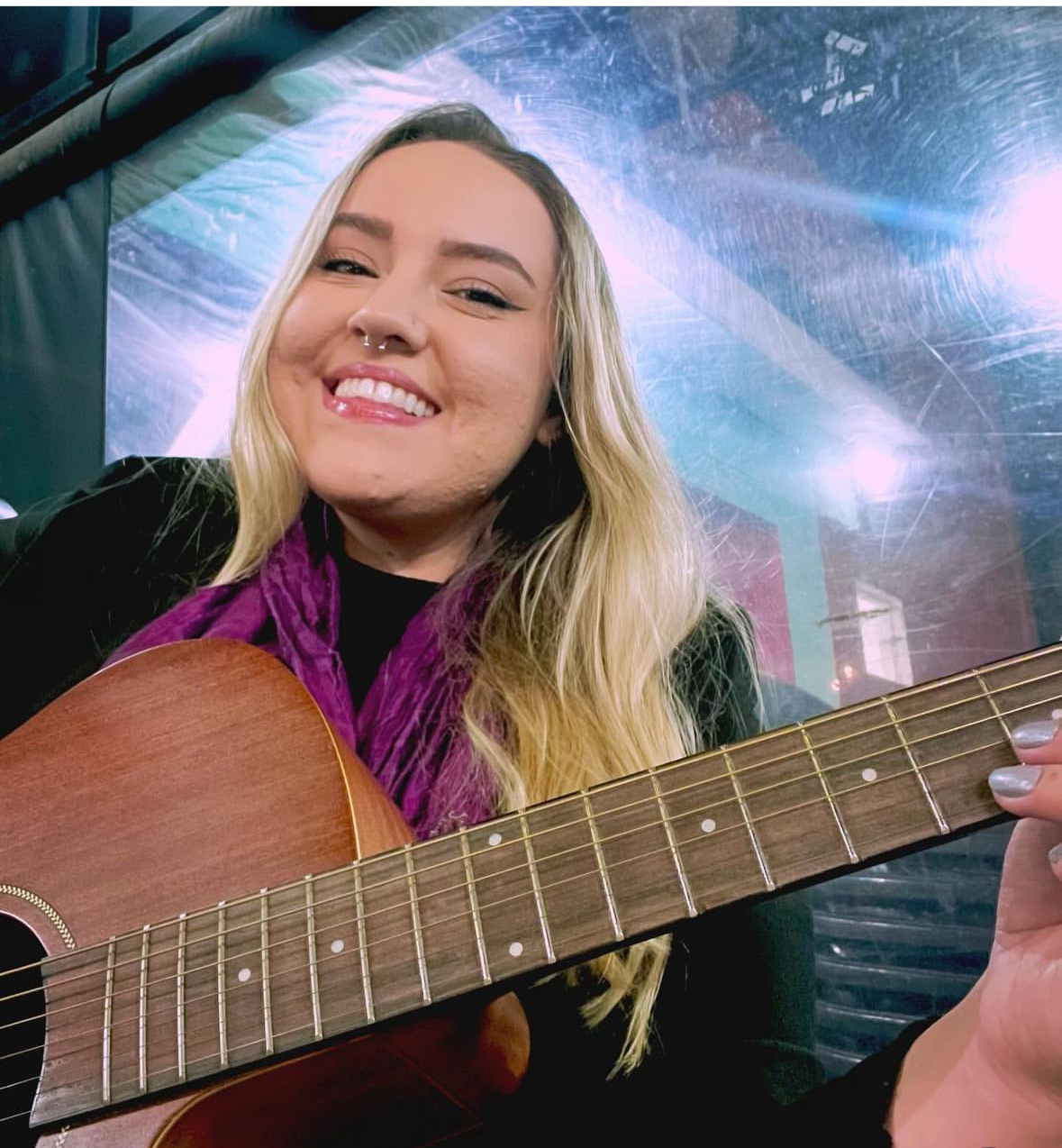 Feira da Lua”, em Itapetininga, traz apresentação com a cantora Ana Nogueira