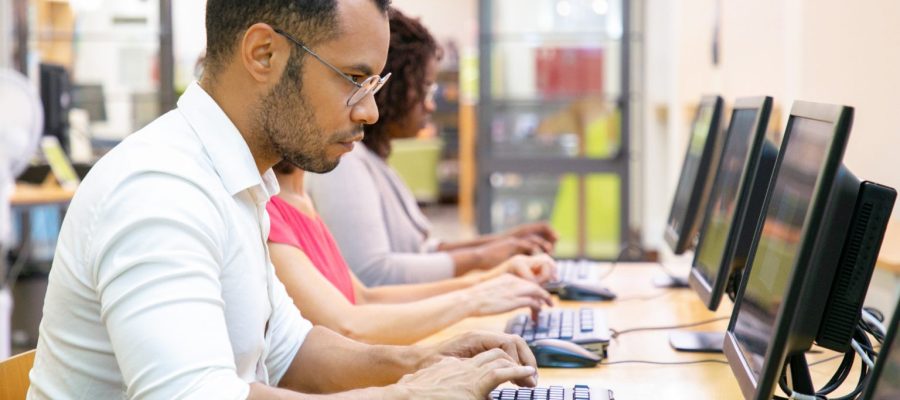 O curso é on-line e conta 50 horas de aulas. Foto: Divulgação/Governo de SP