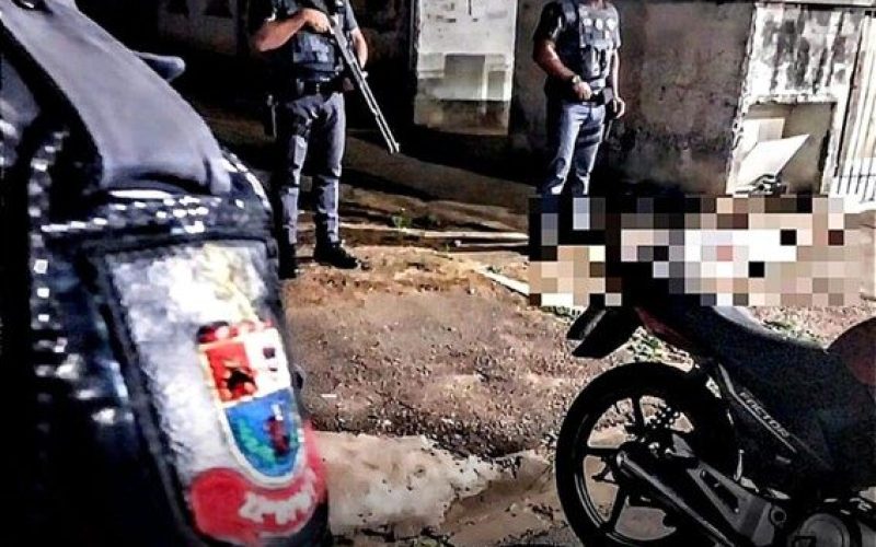 O homem foi detido em flagrante e a motocicleta, que ainda estava em sua posse, foi imediatamente apreendida. Foto/Divulgação